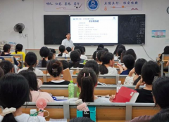 互动替代单向灌注在讲堂实践上要创新选